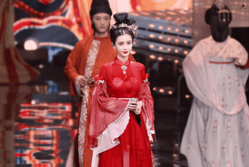 抖音怎么拍素颜，依然惊艳全场的秘诀